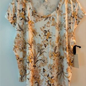 Emailine, NWTs, short sleeve, cream and browns